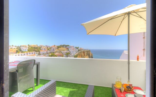 Apartment - 1 Bedroom with WiFi and Sea views - 107979