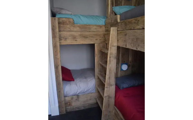 Ty Glyndwr Bunkhouse Bar and Cafe - Hostel