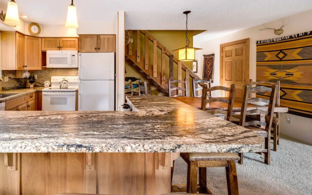 Pine Ridge Condominiums