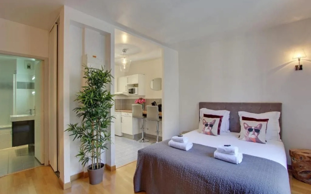 Short Stay Group Museum View Serviced Apartments