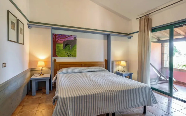 Residence con piscina a Guardistallo