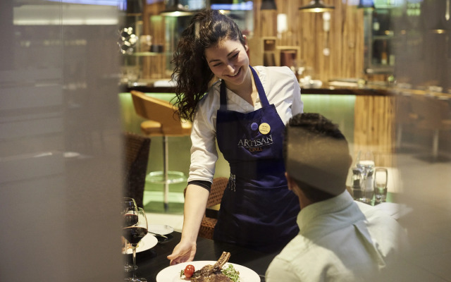 Novotel London West