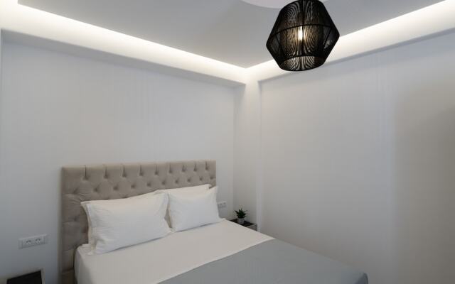 Aegean Diamonds Luxury Suites