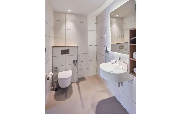 Hampton by Hilton Barcelona Fira Gran Via