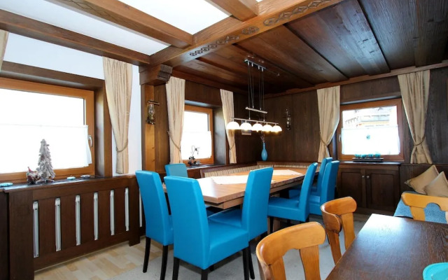 Spacious Chalet near Ski Area in Itter