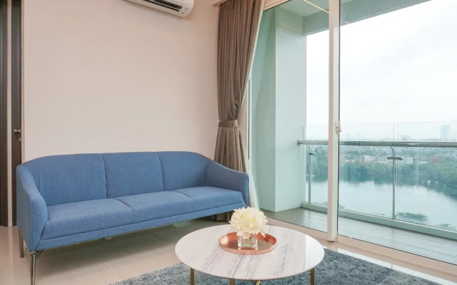 Elegant 2Br Citralake Suites Apartment