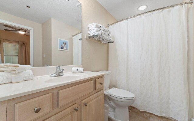 Crystal Shores West 902