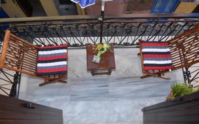 Enetiko Rooms