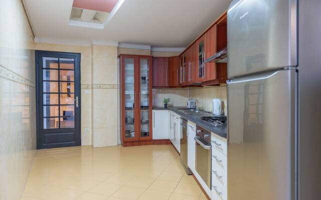 Appartement Luxueux à Hydra