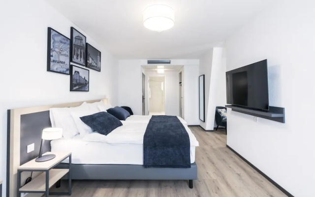 YParc Hotel