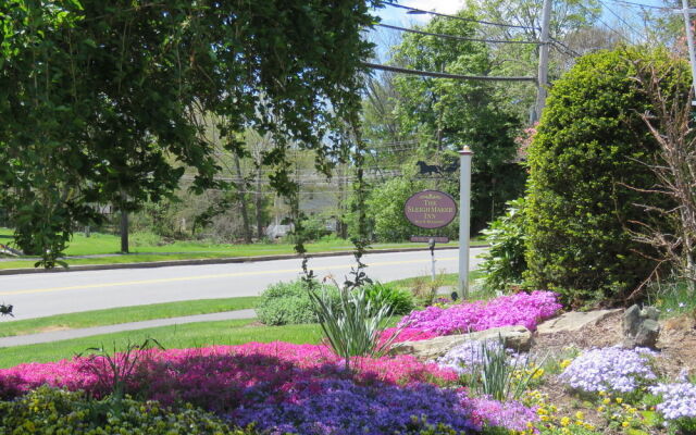 The Sleigh Maker Inn Bed and Breakfast