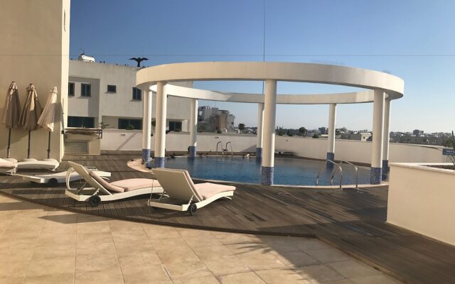 Finikoudes Luxury Apartments
