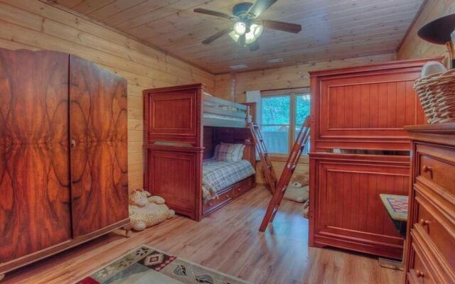 Toccoa Playground by Escape to Blue Ridge