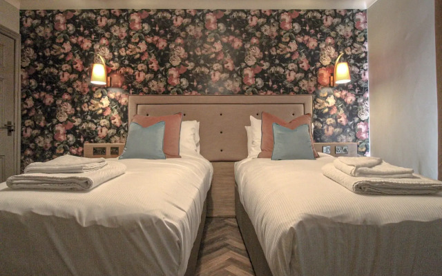 Pooley Bridge Inn