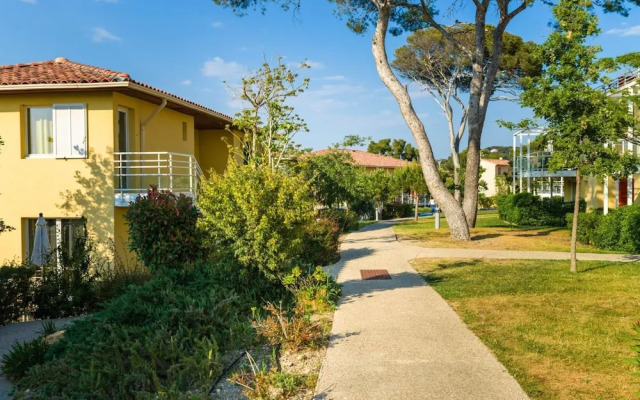 Apartment in Le Brusc Near Sandy Beach