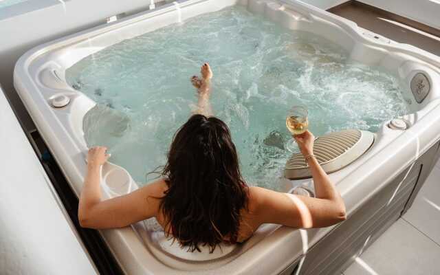 Thalelion Villa Private Pool and Jacuzzi