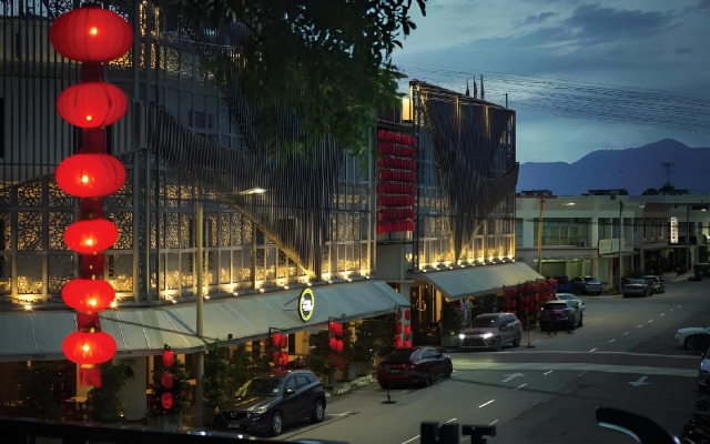 1969 Business Suites