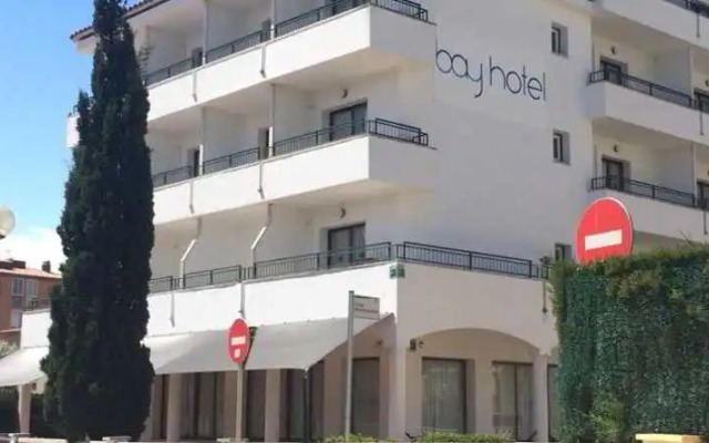 Bay Hotel