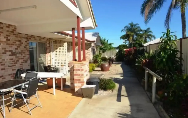 Redland Bay Motel