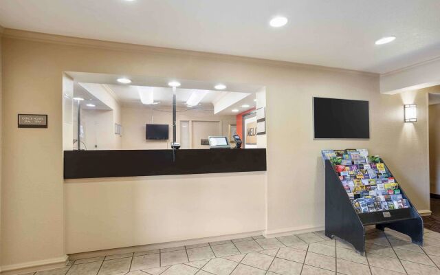 Extended Stay America Suites - Norwalk - Stamford
