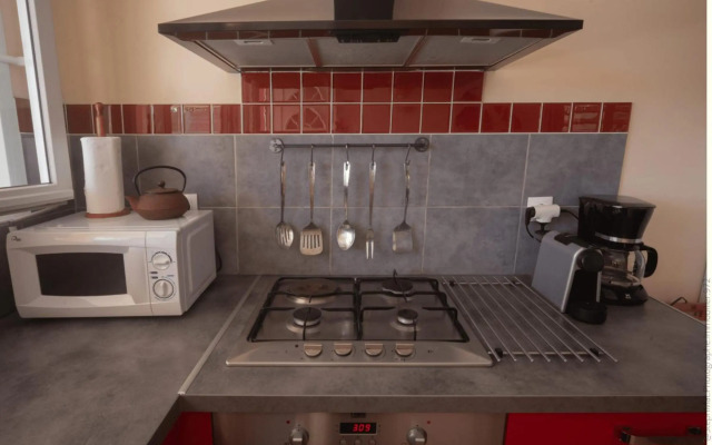 972A - Magnifique rez-de-chaussée avec piscine privative