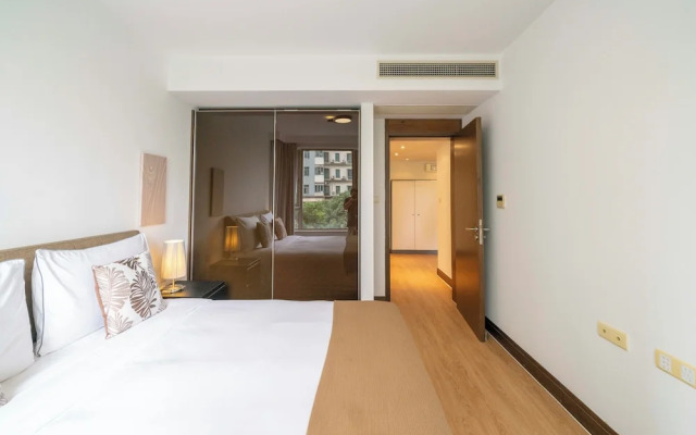 Tyms Stylish 1BR 1BA Apt Yongxin Century