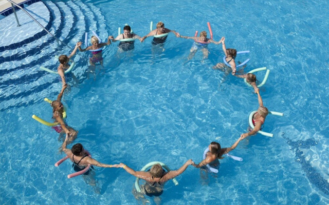 07 Group Hotel