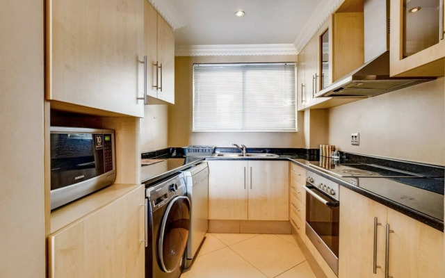 Luxury 2 Bedroom Durban Point Waterfront Apartment