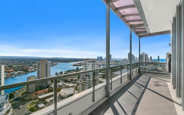 Surfers Paradise Penthouse
