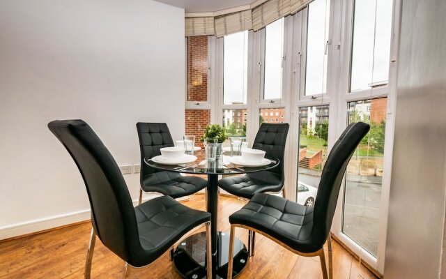 Royale Blenheim Apartment