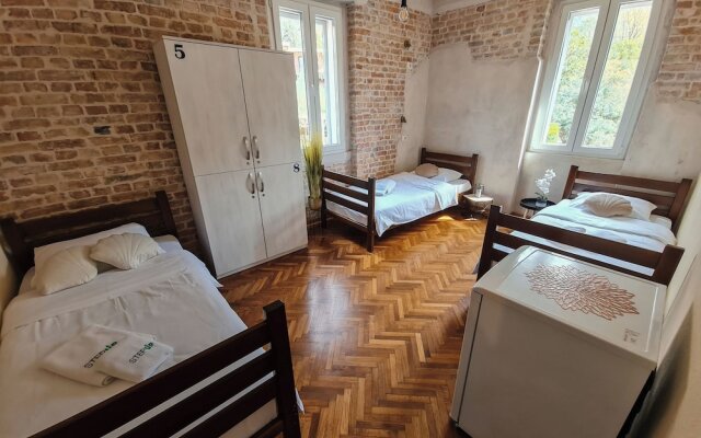 Step to Kotor Bay Guesthouse