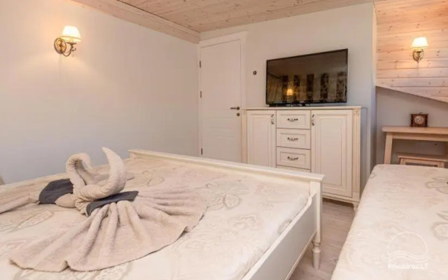 Prabangaus namelio “Čiki Puki Saulėlydis” nuoma.