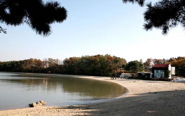 Sugi Beach