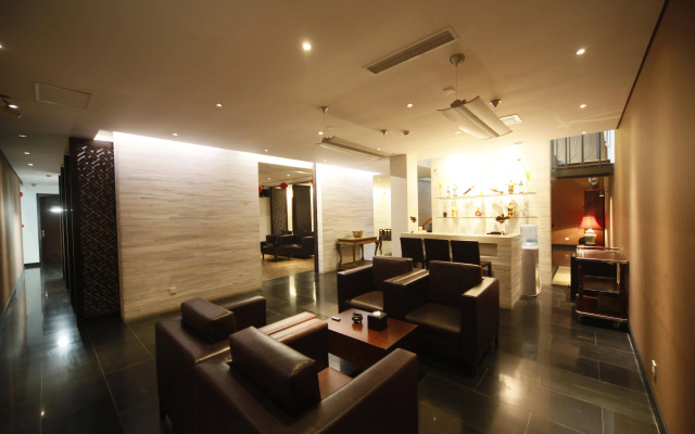 Shichahai Sandalwood Boutique Hotel