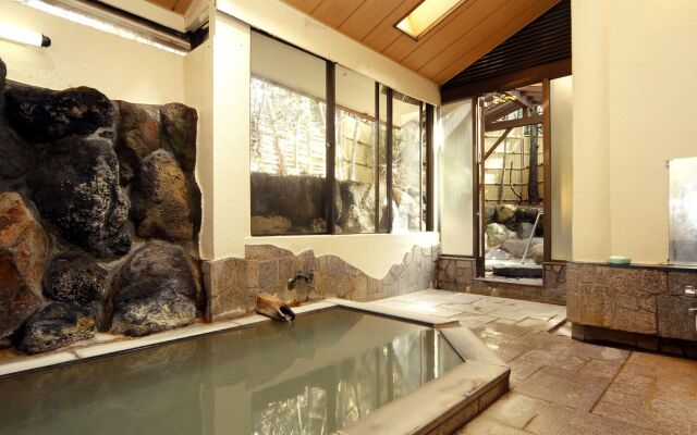 Onsen Ryokan Mitake