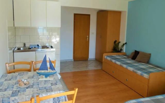 Warm and Welcoming Apartments With Sea View