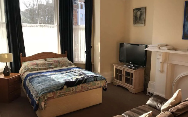 Sunny Lodge Guest House