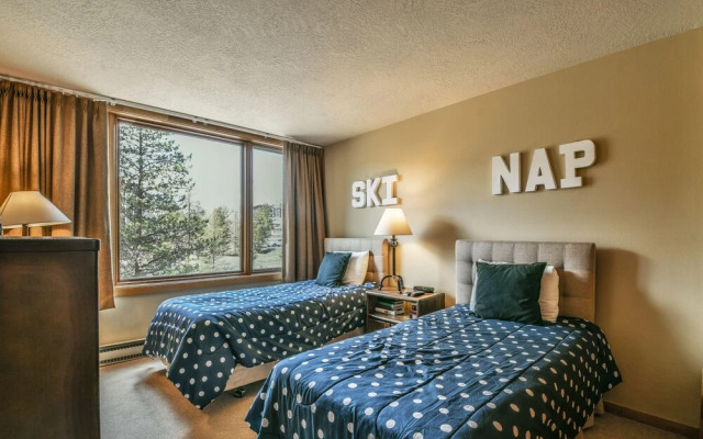 Lodgepole 2015 by SummitCove Vacation Lodging