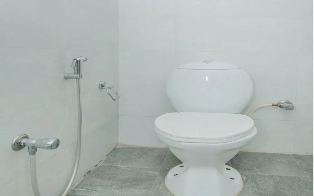 Amethyst Business Hotel by OYO Rooms