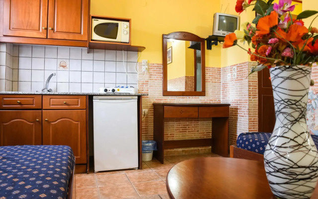 Chrysoula Hotel & Apartments