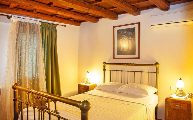 Vacation home in the Archanes with balcony
