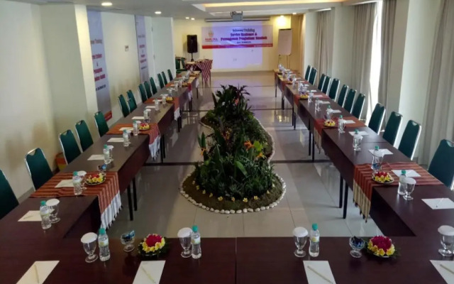 Tijili Hotel Benoa