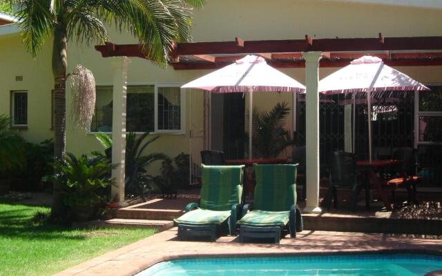 Cedar Lodge Guest House