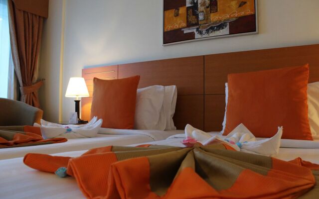 Golden Tulip Deira Hotel