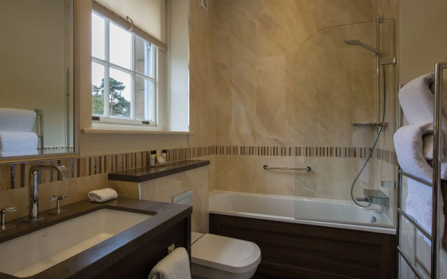 Crathorne Hall Hotel