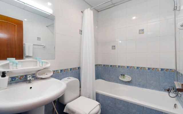 LuxBnB 3BD Villa Mirdif Newly Furnished