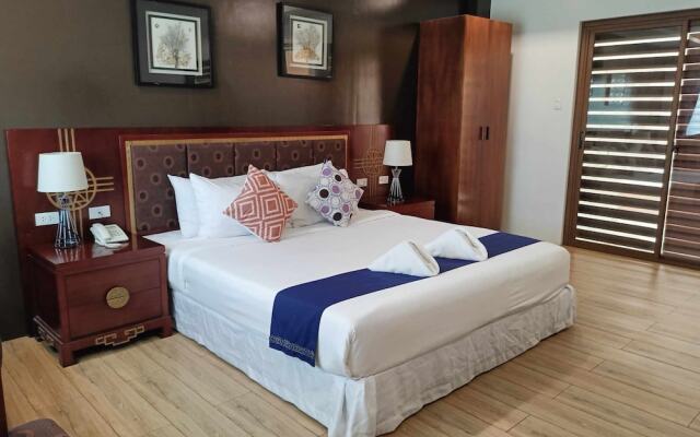 Marand Beach Resort