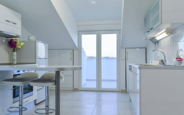 Luxury Apartments Villa Tea