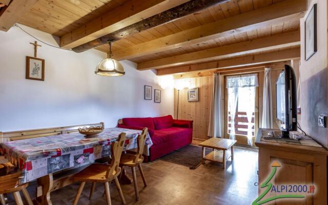 Faber, Three Room Apartment. -360 Faber