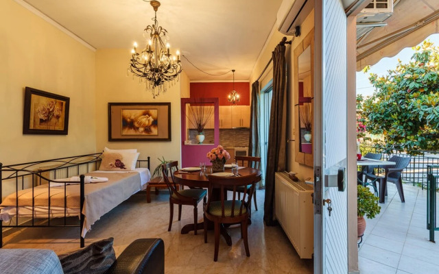 Stylish Seaside Home - Fully Equipped, big terrace